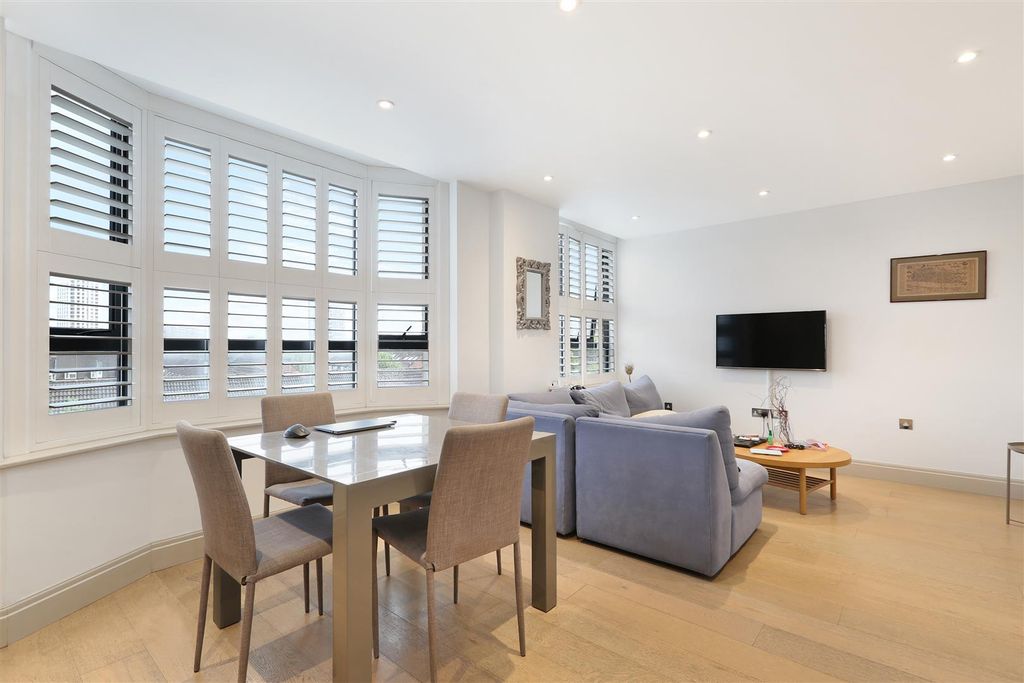 Property photo 3 of 9 Ach_7076.Jpg