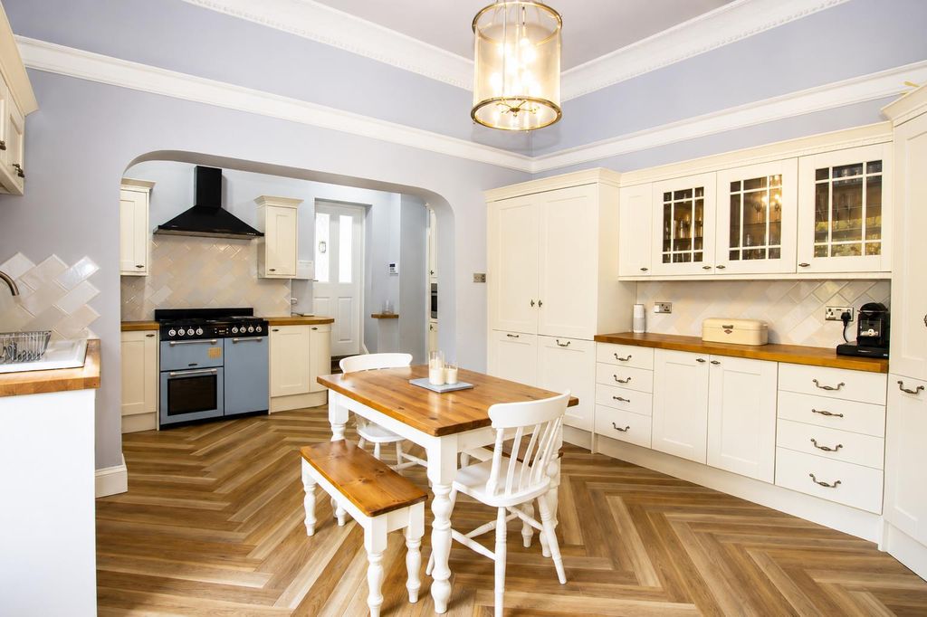 Additional image 10 of 4 bed detached house for saleAstley Bank, Darwen BB3