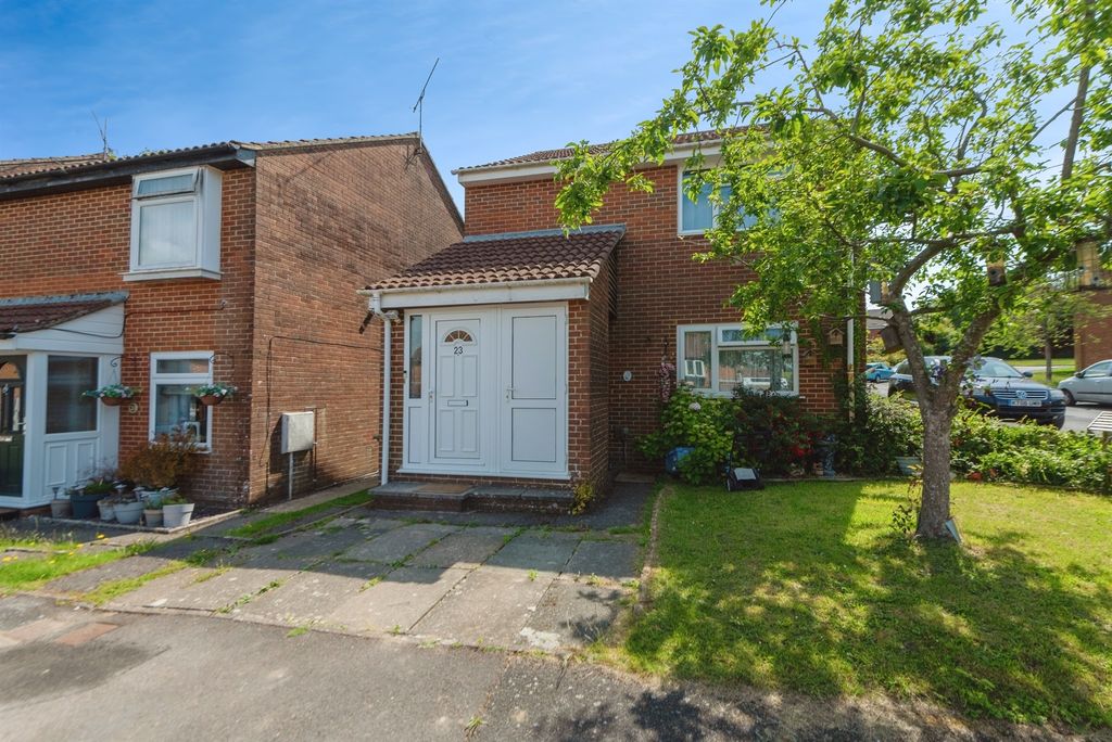 Property photo 1 of 17
