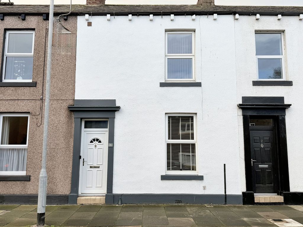 Property photo 1 of 12 Front