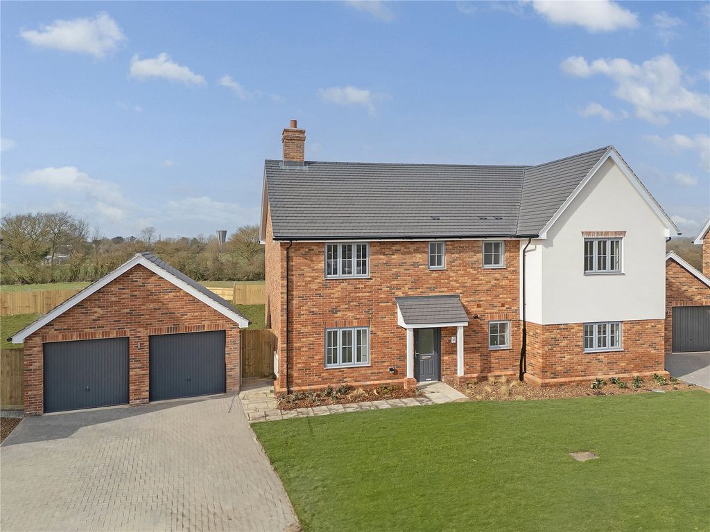 Property photo 3 of 21 Picture No. 38