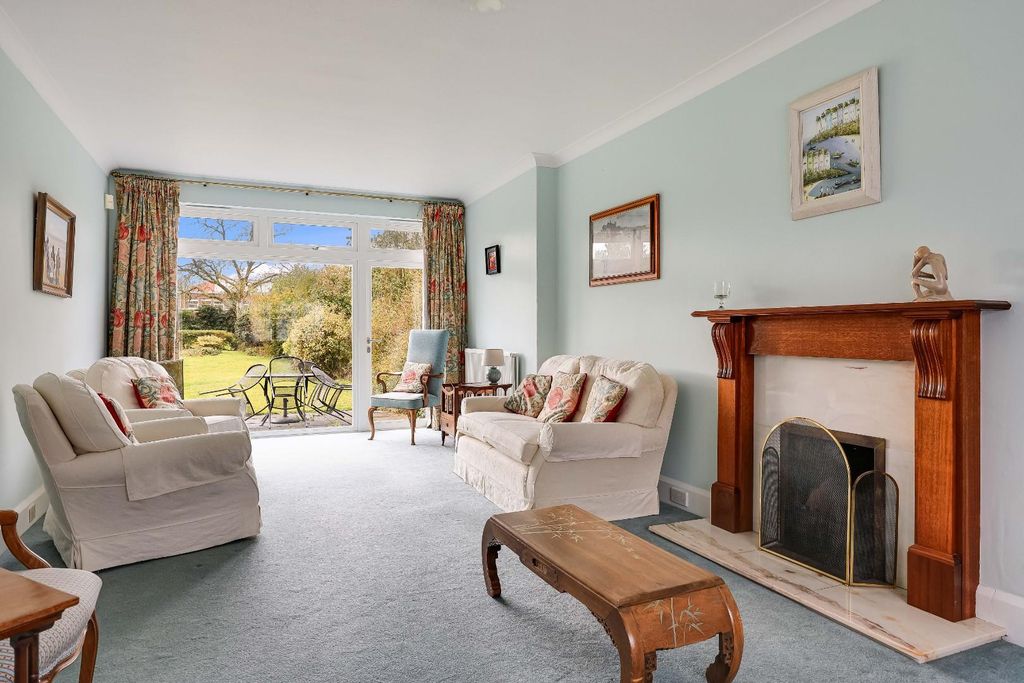 Property photo 3 of 26