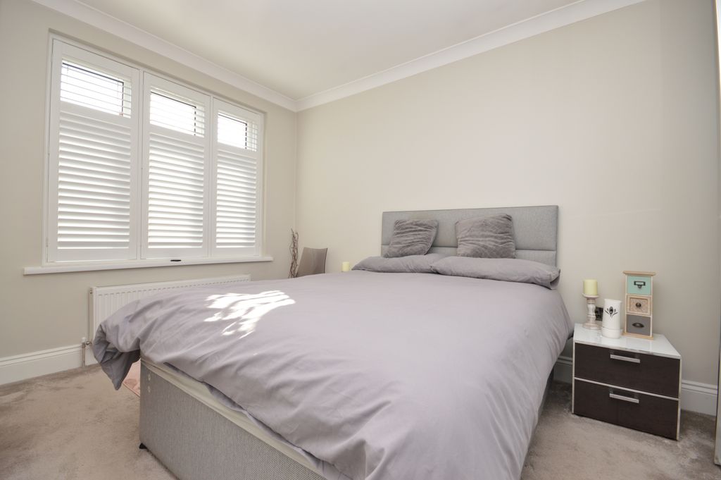 Property photo 2 of 8 Gallery