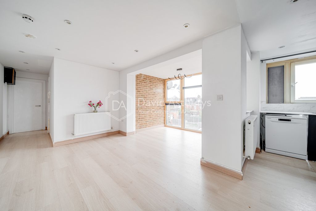 Property photo 2 of 13 Dsc00141Hdr