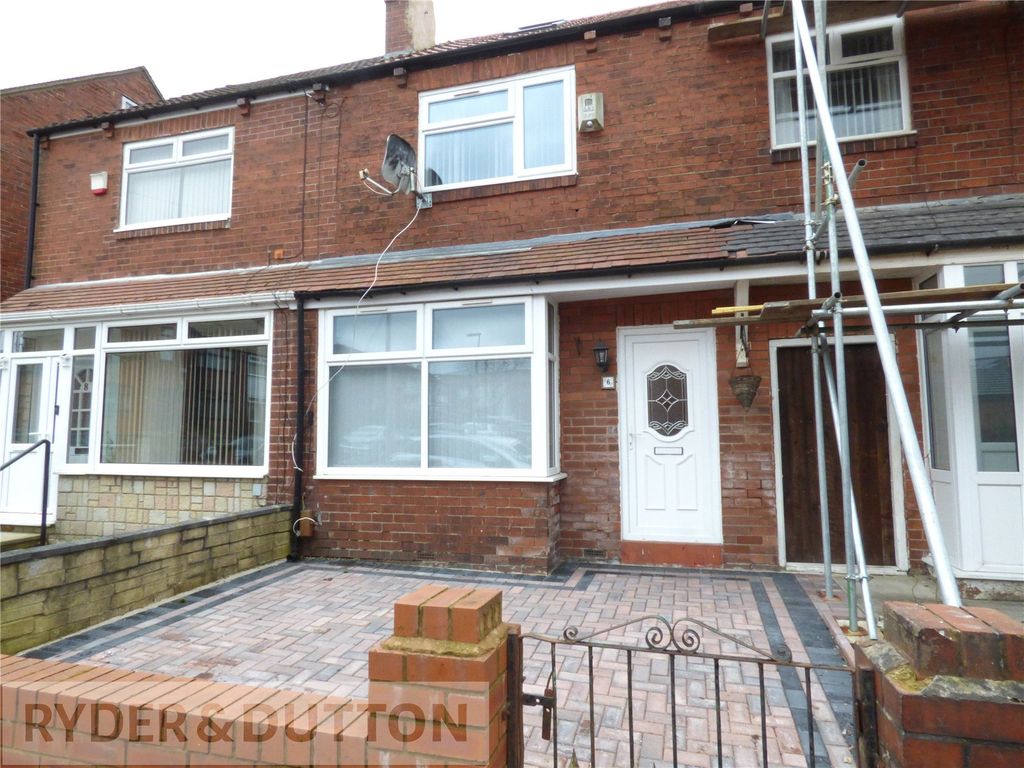 Property photo 1 of 17 Front