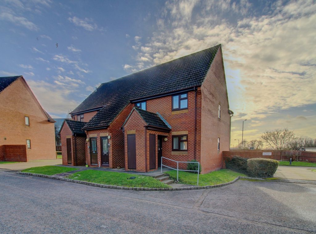 Property photo 1 of 11 Picture No. 26