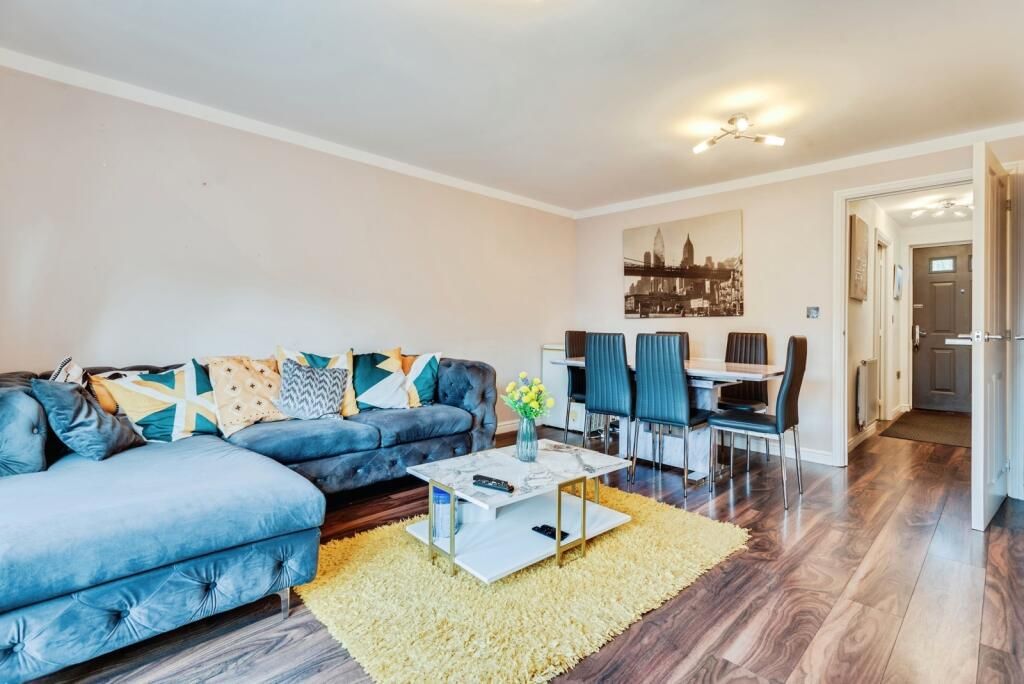 Property photo 3 of 16