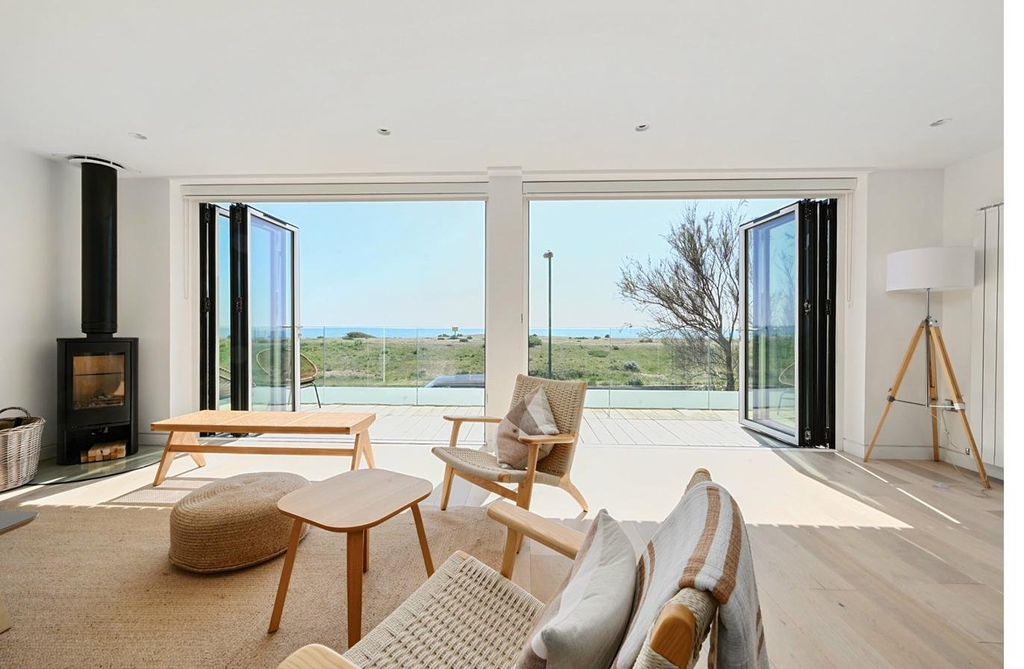 Property photo 2 of 26 Picture No. 13