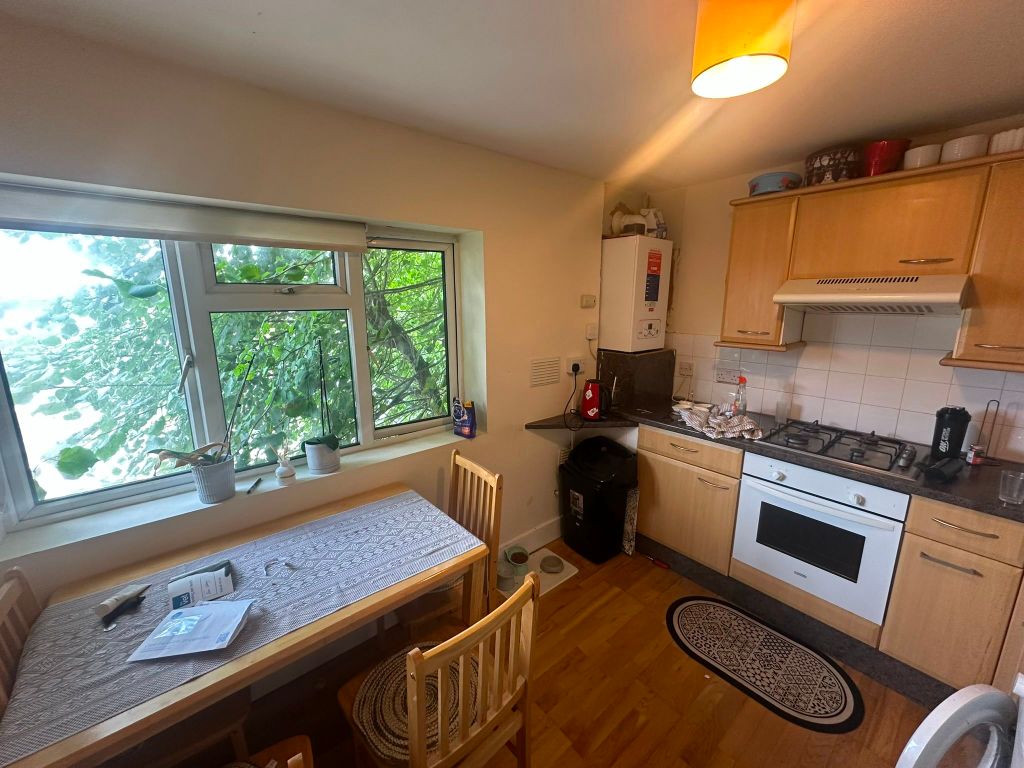 Property photo 1 of 4