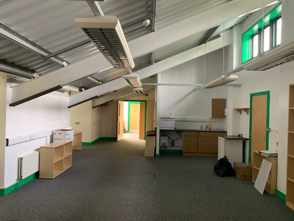 Property photo 2 of 19