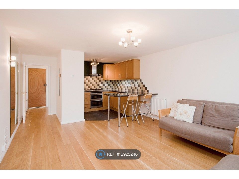 Property photo 1 of 3
