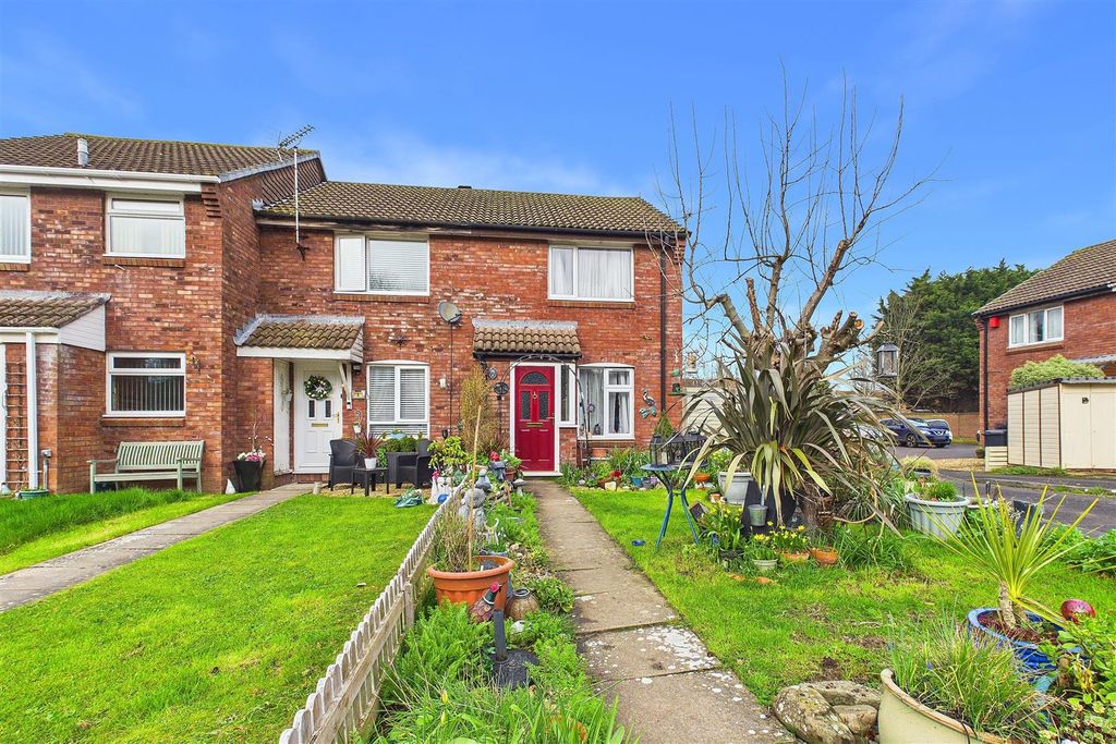 Property photo 1 of 12