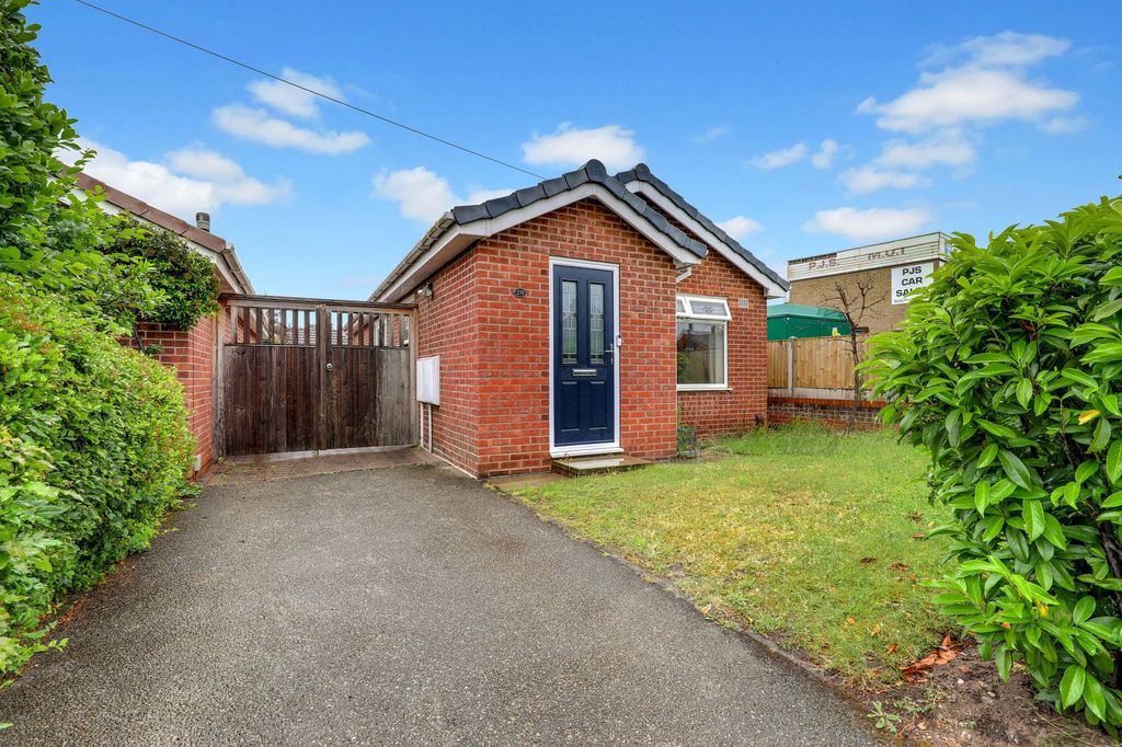 Property photo 1 of 11