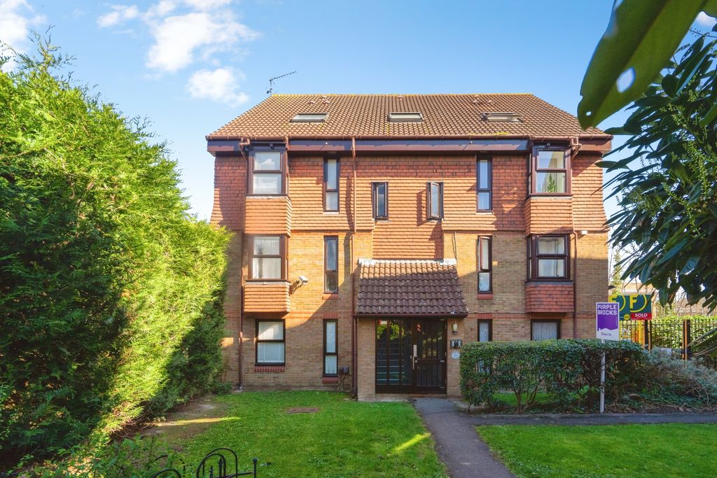 Property photo 1 of 15 Front View