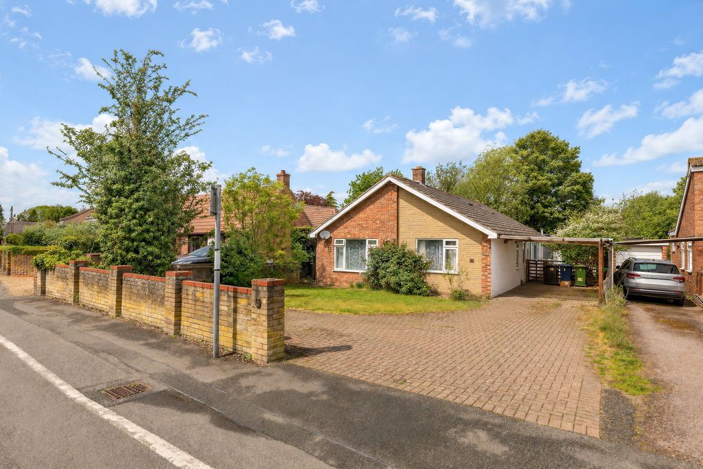Property photo 1 of 11