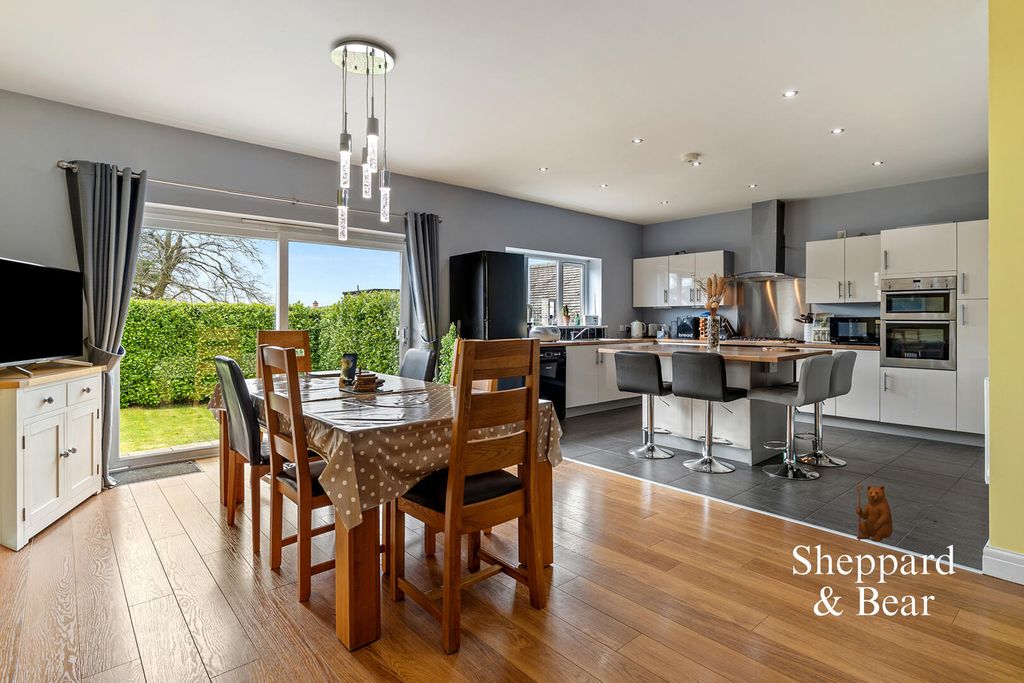 Property photo 3 of 33 11 Langorse Road-8.Jpg