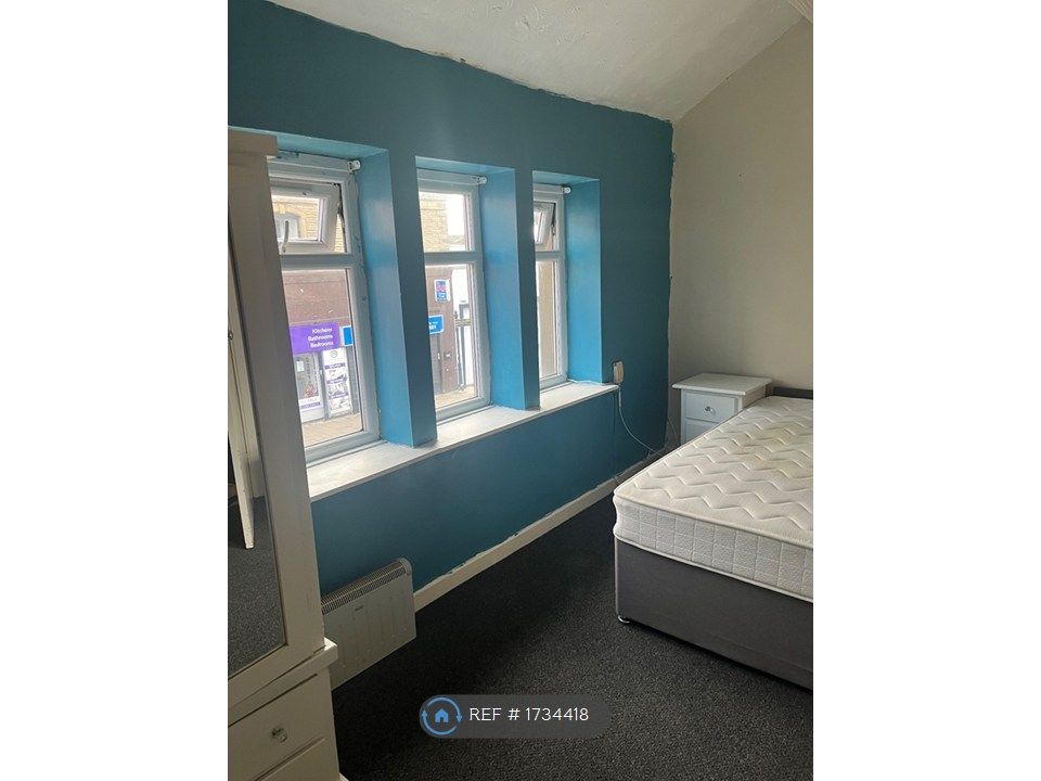 Property photo 1 of 3