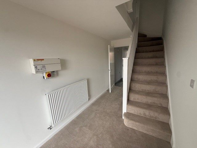 Property photo 2 of 14 Image