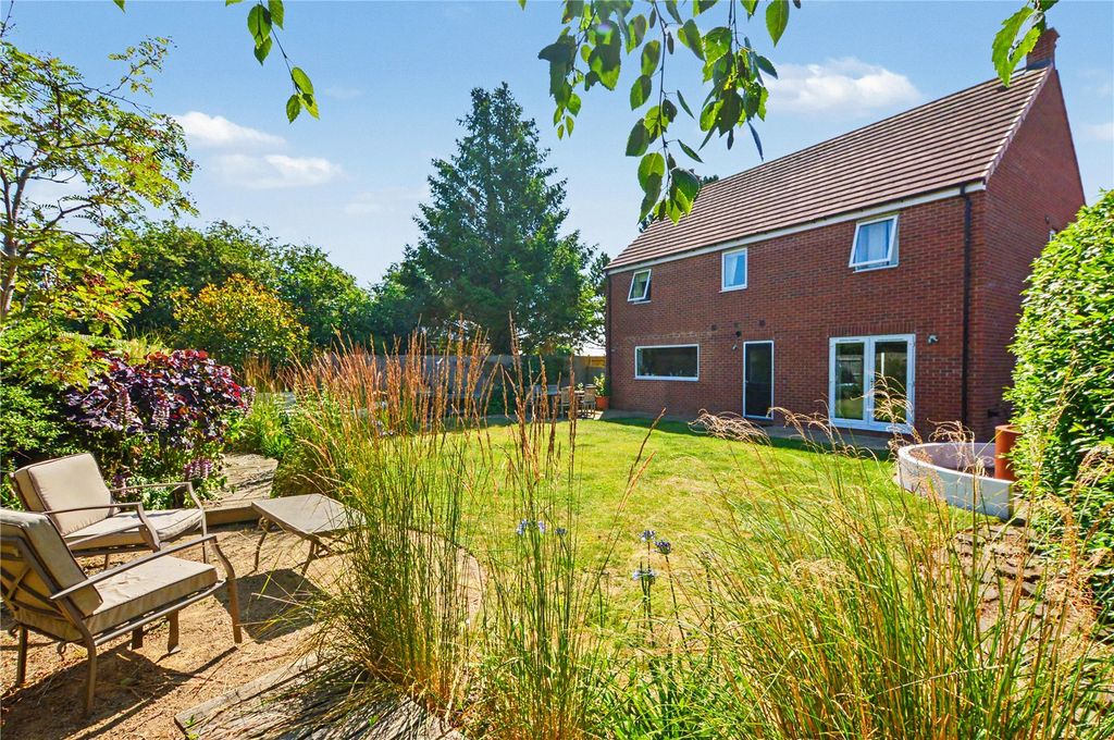 Property photo 1 of 23 Picture No. 35