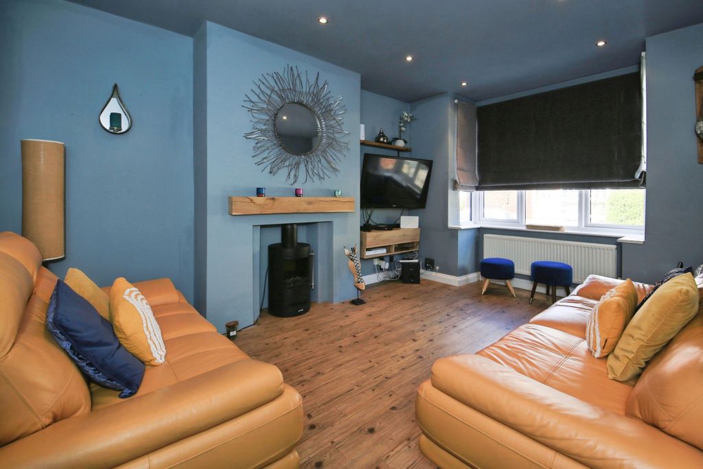 Property photo 2 of 21 Img_8831