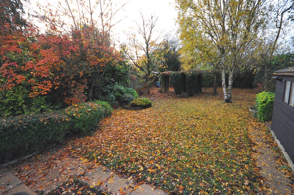 Property photo 2 of 16 Garden