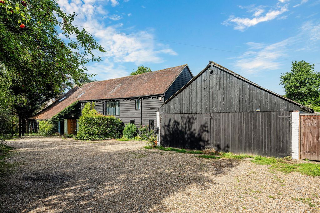 Property photo 1 of 30