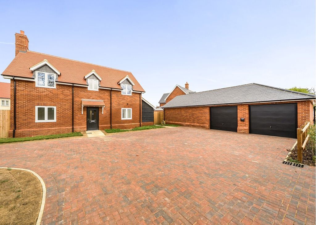 Property photo 1 of 18