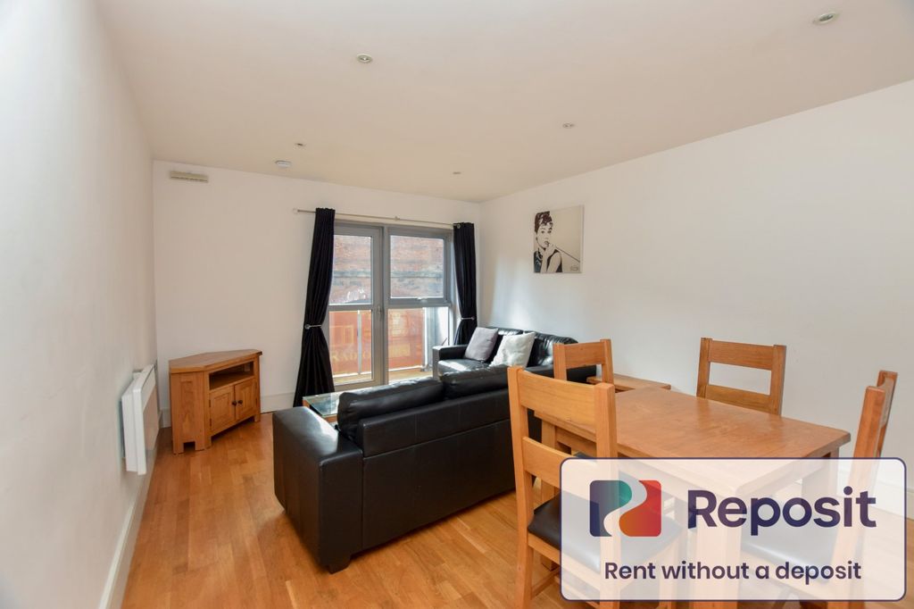 Property photo 3 of 14 Picture No. 32