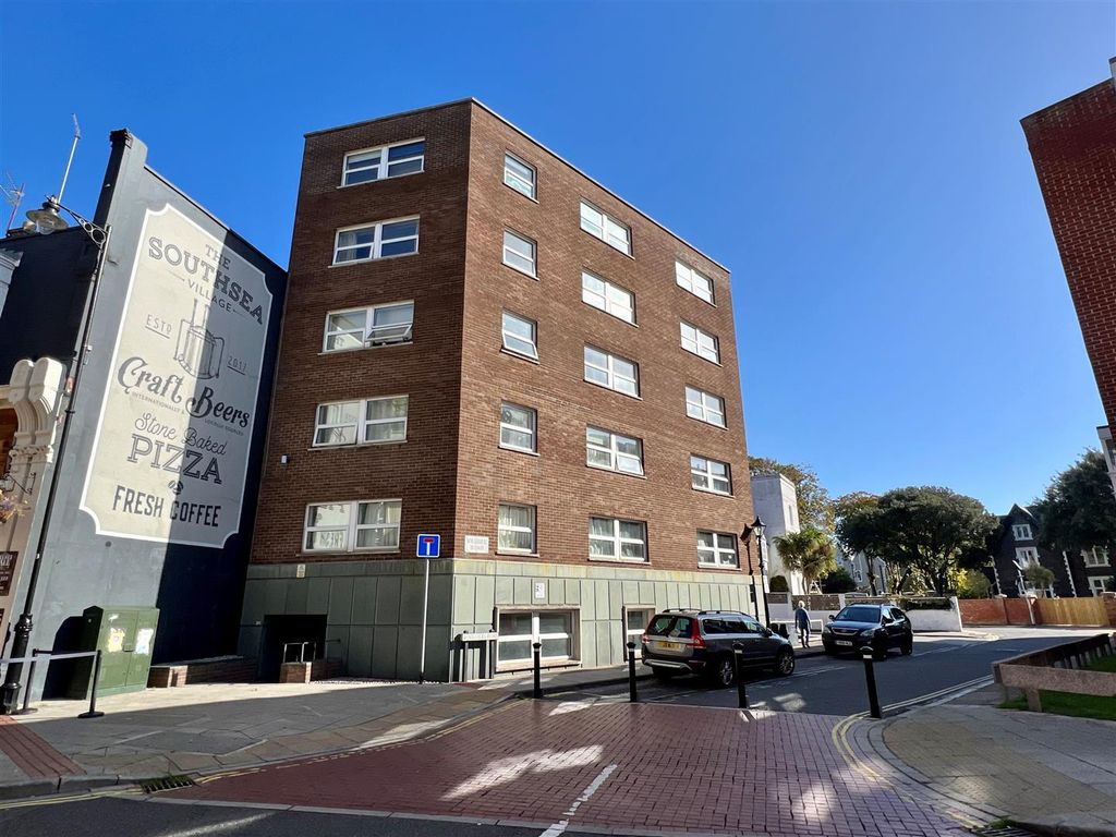 Property photo 1 of 5 Front.Jpg