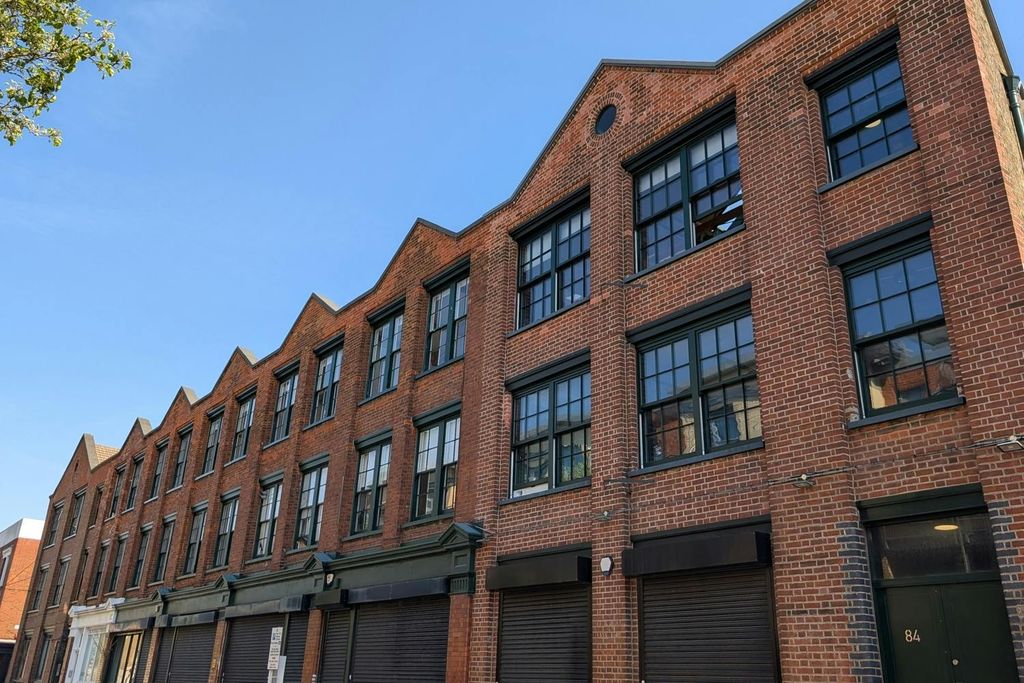 Property photo 2 of 8 5-Durham-Yard-E2-Bethnal-Green-London-Fields-Office-Studio-To-Let-External1-Dominion.London.Jpg