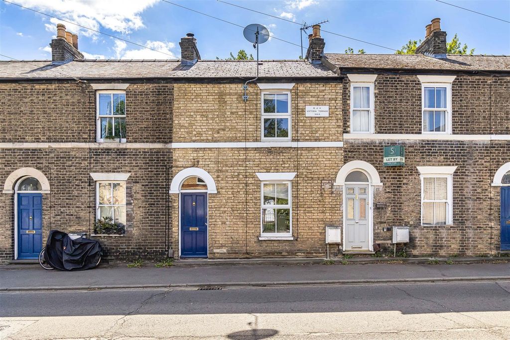 Property photo 3 of 17 25_81150.Jpg