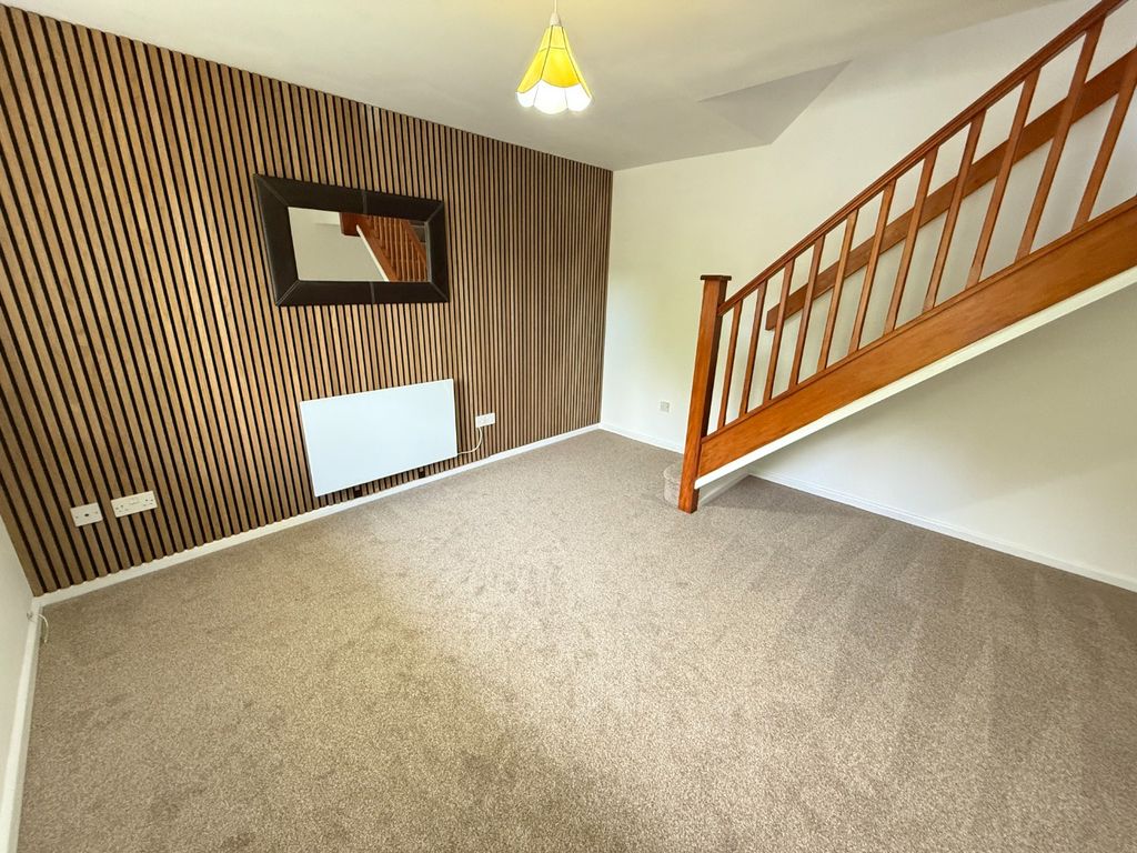 Property photo 2 of 14 5151724