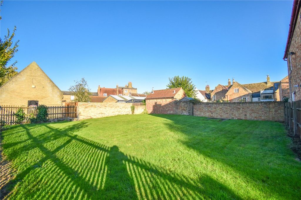 Property photo 1 of 6 Picture No. 05