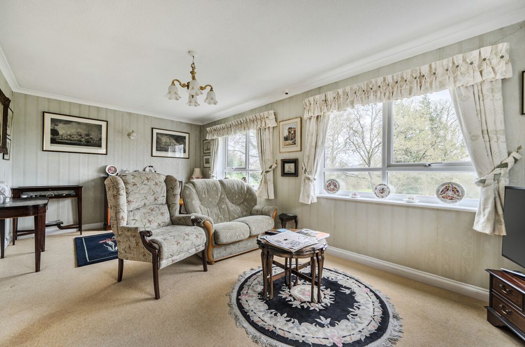 Property photo 2 of 17 1435671-21-69cd39...