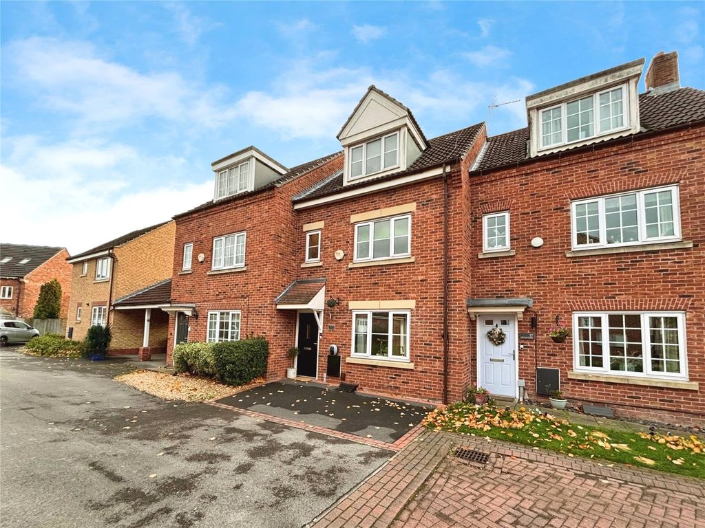 Property photo 1 of 13 Front