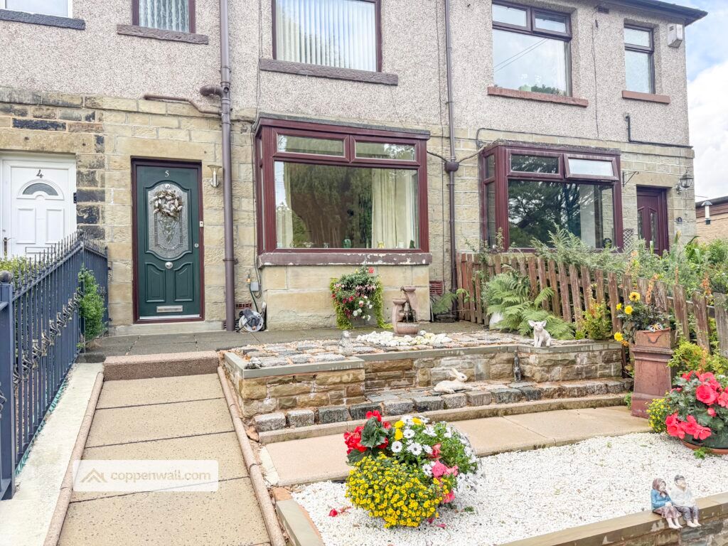 Property photo 3 of 33