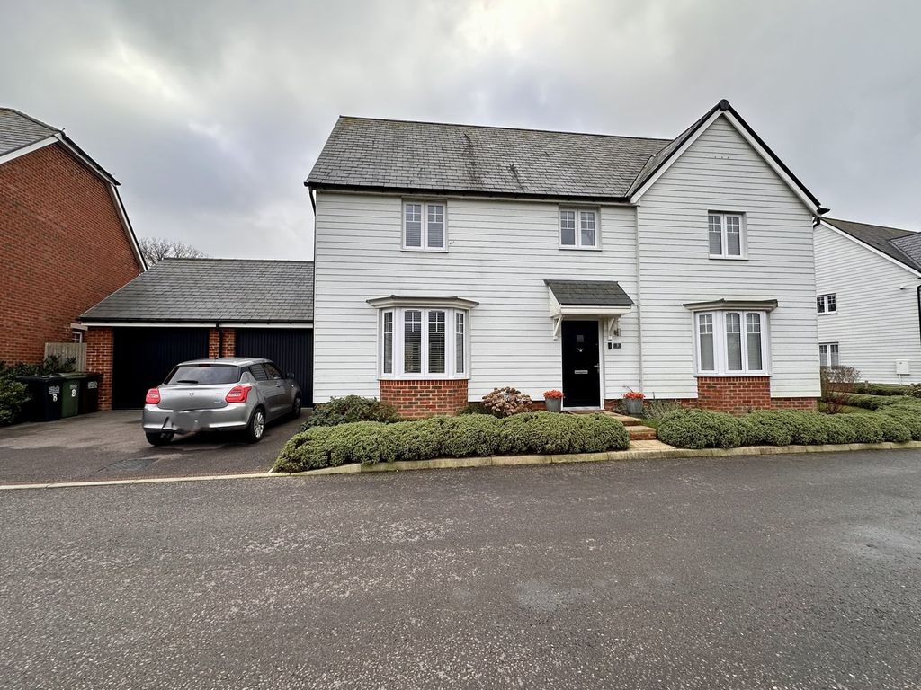 Property photo 1 of 29