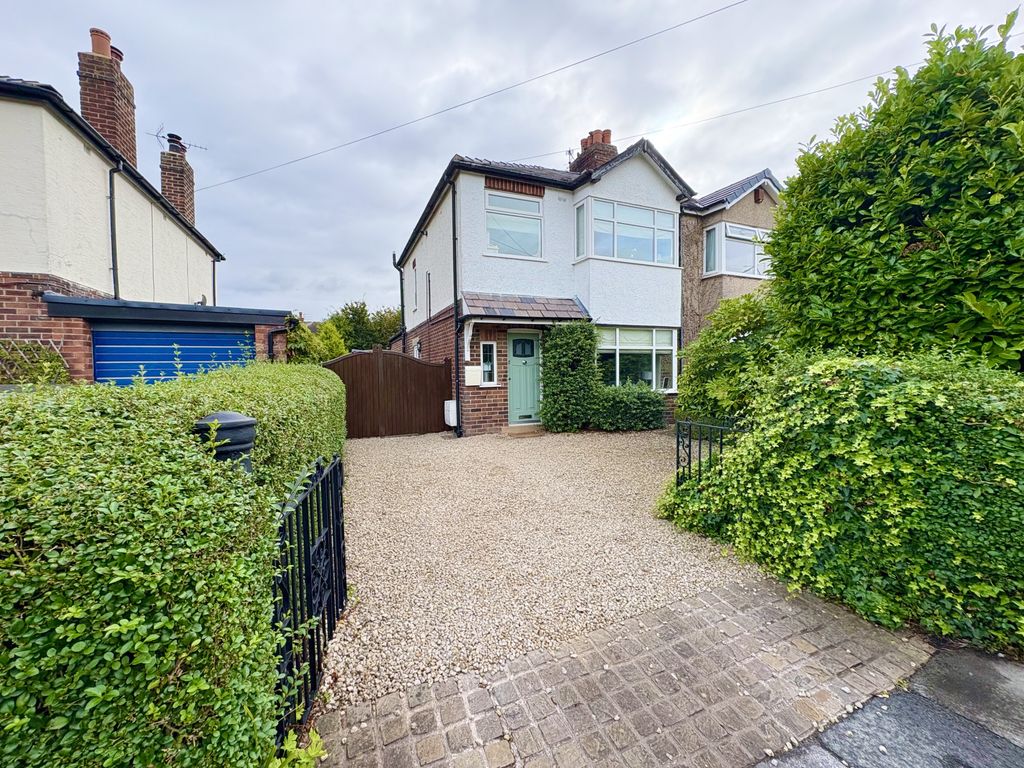 Property photo 1 of 20