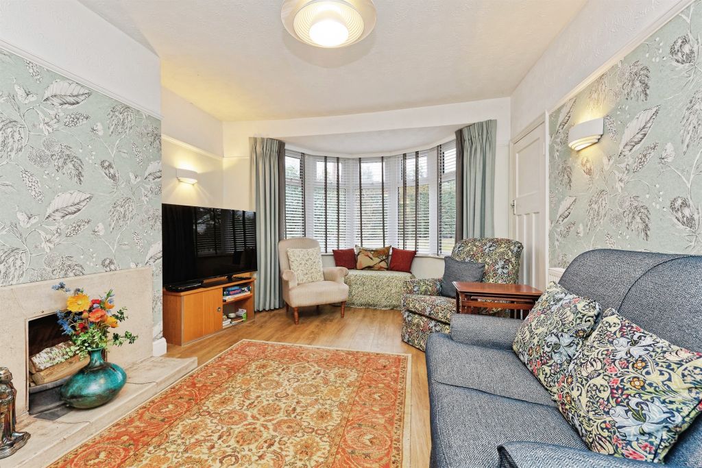 Property photo 2 of 20