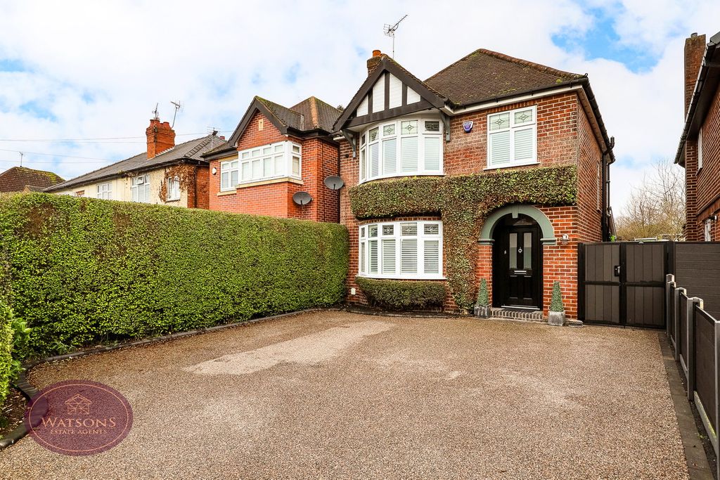 Property photo 1 of 25