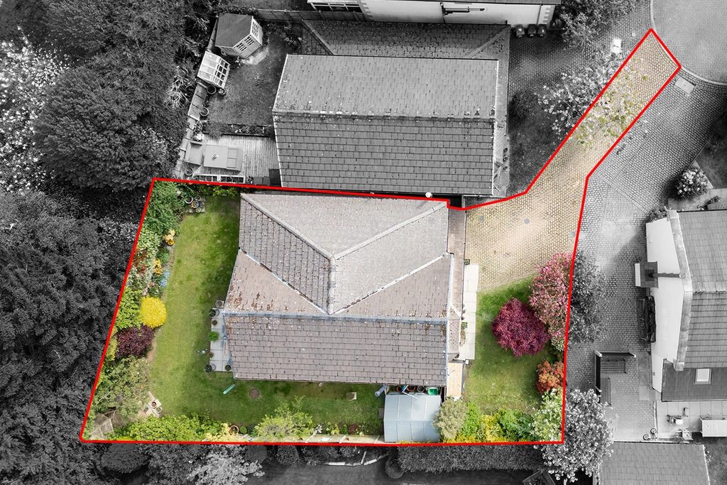 Property photo 2 of 23 4107397