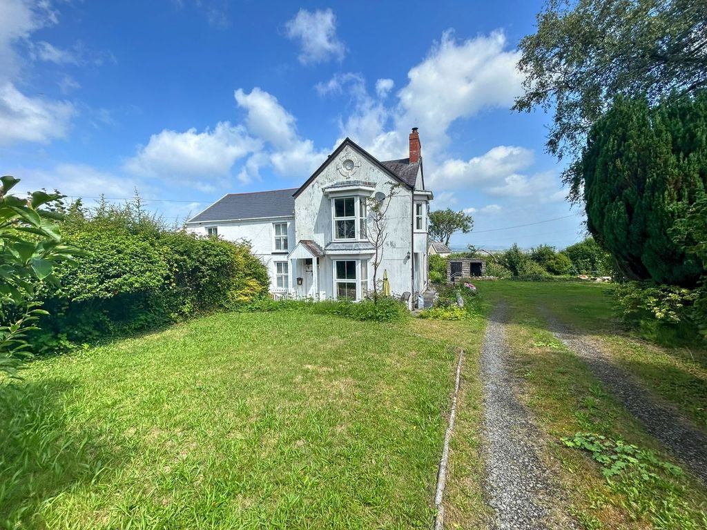Property photo 1 of 46