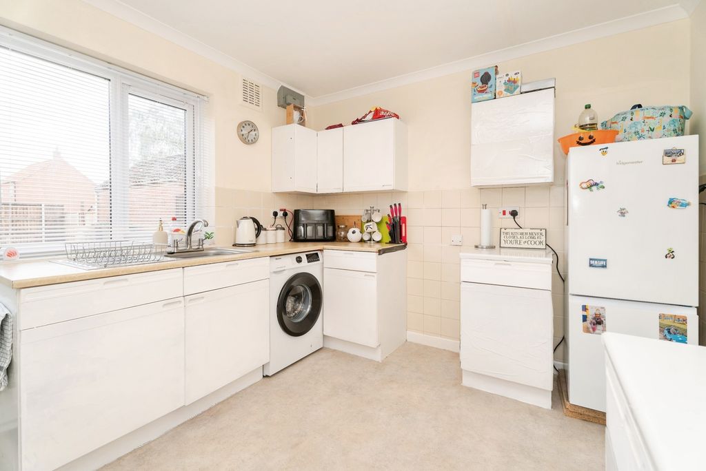 Property photo 3 of 19 Pbox-Img.Jpg