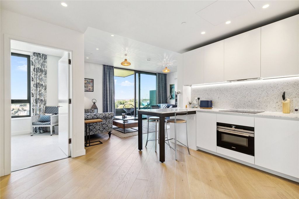 Property photo 3 of 11 Picture No. 04