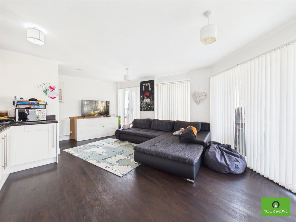 Property photo 3 of 12 Kitchen/Living Area