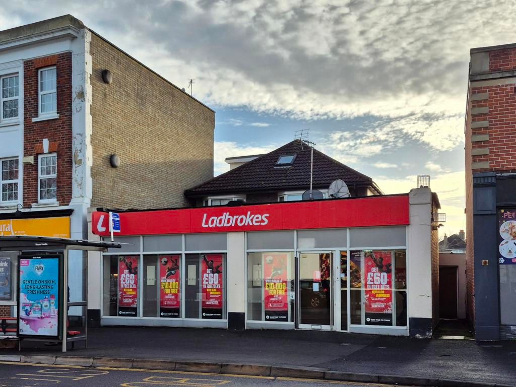 Property photo 1 of 4 Photo 4