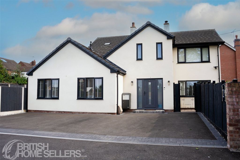Property photo 1 of 42 Picture No. 25