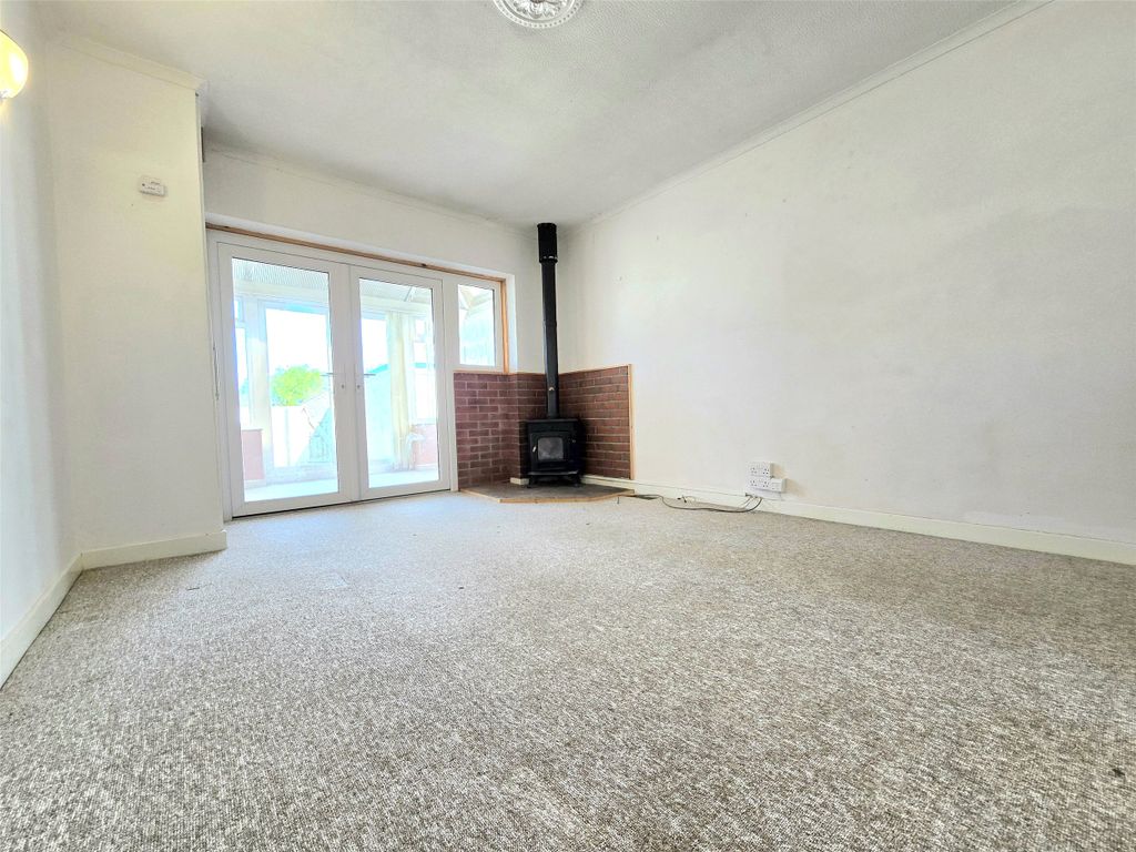 Property photo 2 of 12 Picture No. 06