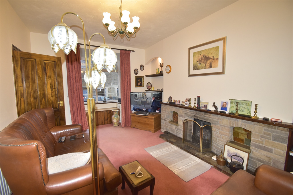 Property photo 2 of 14 Sitting Room