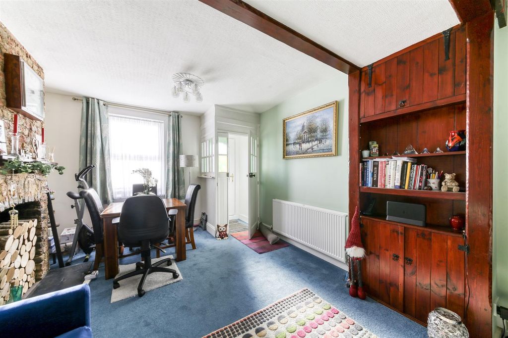 Property photo 3 of 15 Img_2541.Jpg